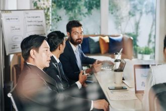 Vêtements de travail adaptés pour affronter le froid extérieur